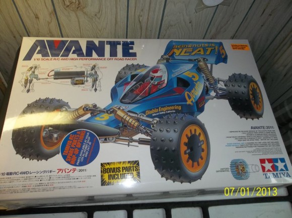 Tamiya Avante build 019