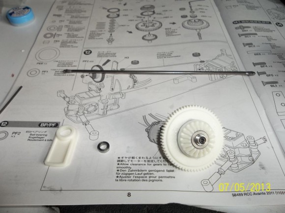 Tamiya Avante build 092