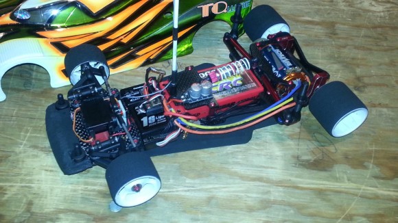 Just a stock CRC Xti (#3210). No tricks, add-ons or gimmicks. Add a Hobbywing speedo, CRC lipo and tires and a little talent from the driver=championship.