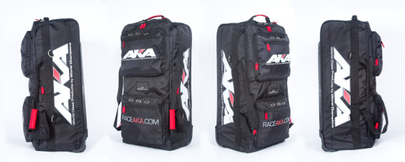 AKA-travelbag4