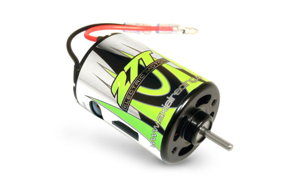 27T MOTOR The Axial 27T motor supplies plenty of power for high speed trail runs or powering over obstacles. Tear up the terrain indoor or outdoors. Easy operation: no tuning, no fuel, no loud exhaust noise. Just plug n' go!