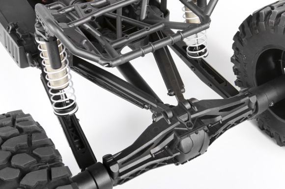 4-LINKED REAR SUSPENSION The Yeti XL™ features the massive AR60 XL™ solid rear axle with 4-linked rear suspension. The Yeti XL™ chassis offers multiple upper link positions to adjust the anti-squat. These tuning options will help you get the most performance from your rig.